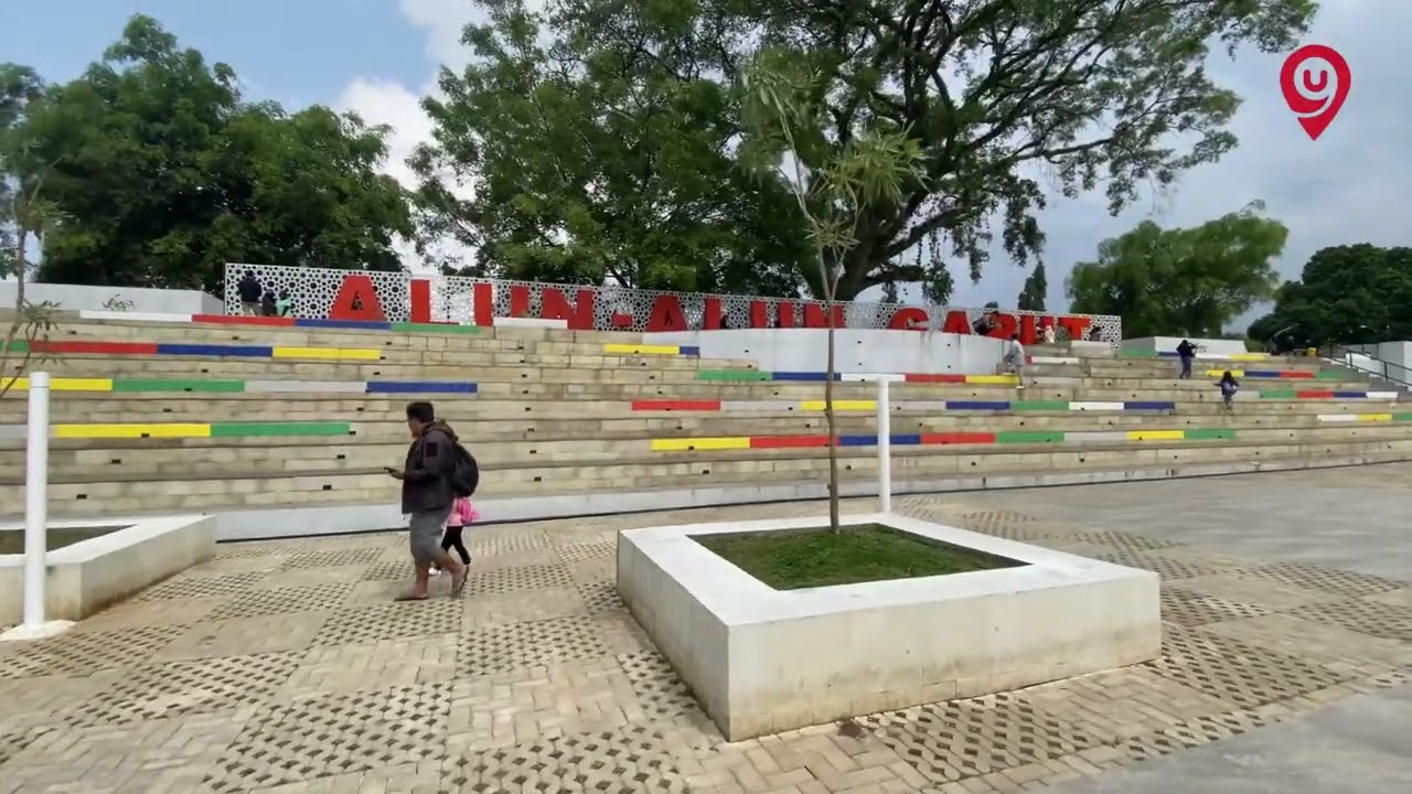 SUASANA WAJAH BARU ALUN ALUN GARUT