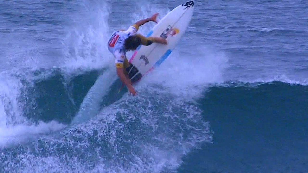 WORLD TITLE CONTENDER JULIAN WILSON