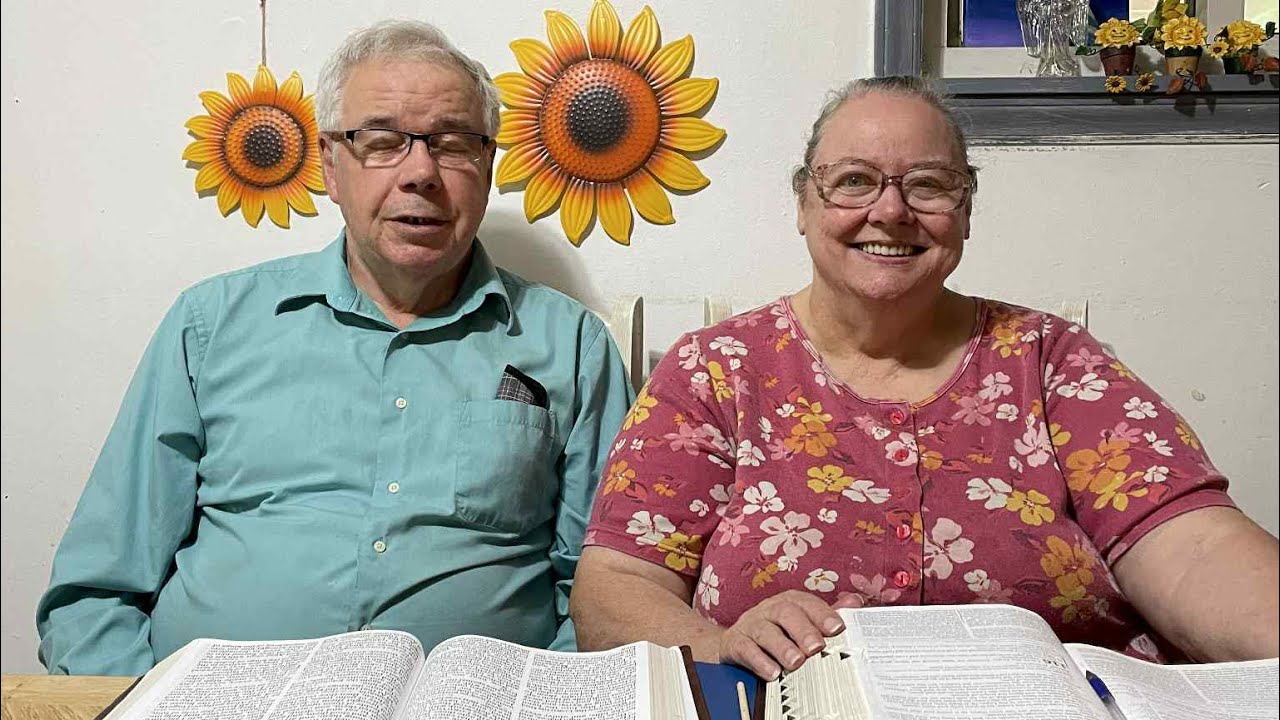 Mamaw and papaw preaching Gods true word! 