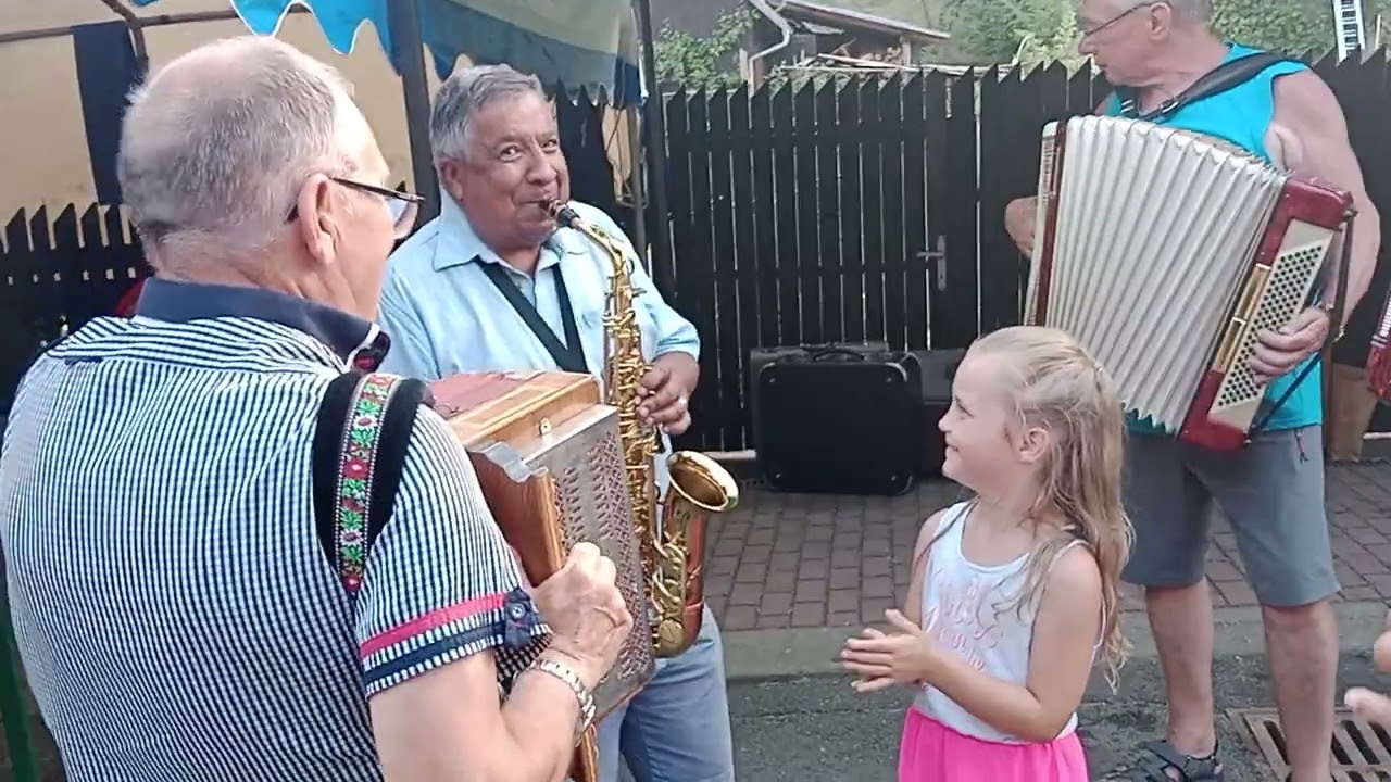 Setkání harmonikářů - Podhradí 23. července 2022 -  2. část