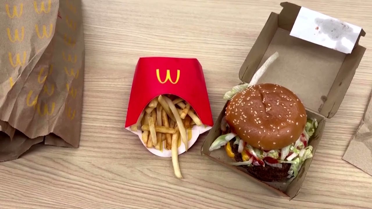 McDonald's cuts prices as US consumers feel the pinch - media report | REUTERS