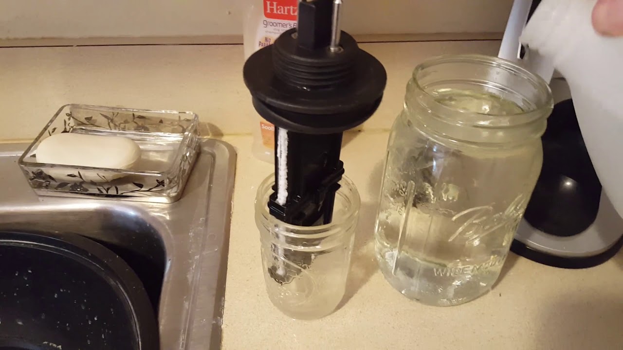 How to decalcify the electrodes of the Intex Salt Water System 8110
