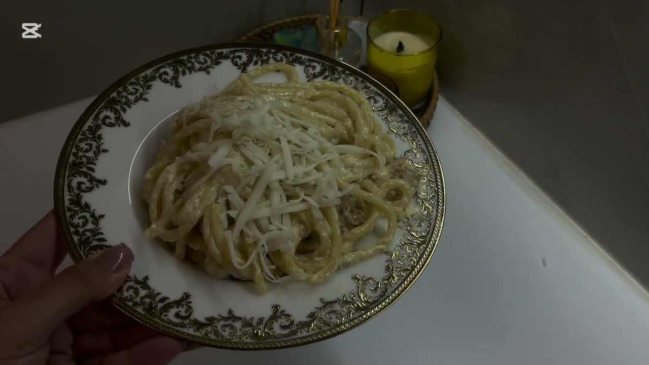 Не забудь подписаться! Паста с сыром и куриной грудкой | Нежная и очень вкусная за 15 минут 🍝