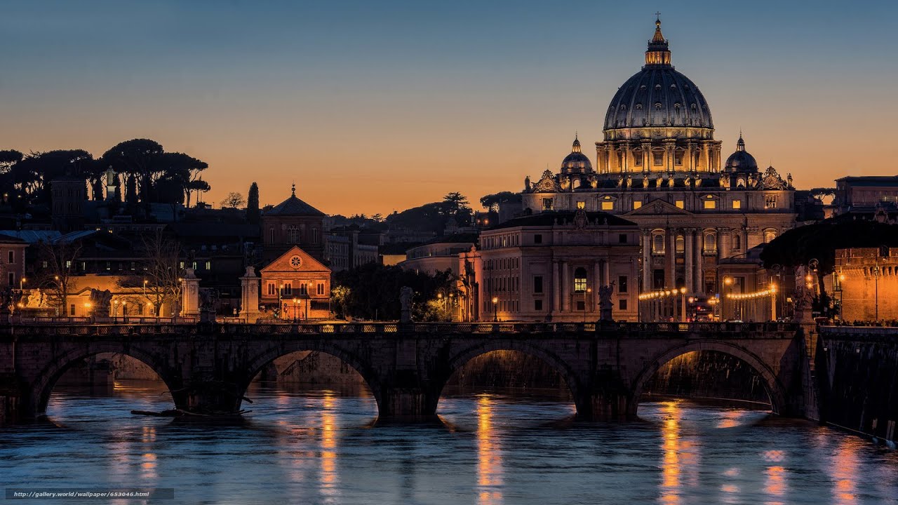 WALKING AROUND ROME 2022