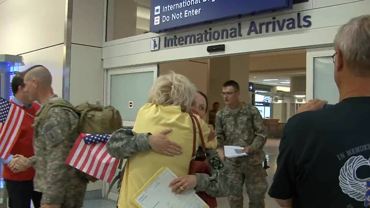 Troops at DFW Apr 29 2010