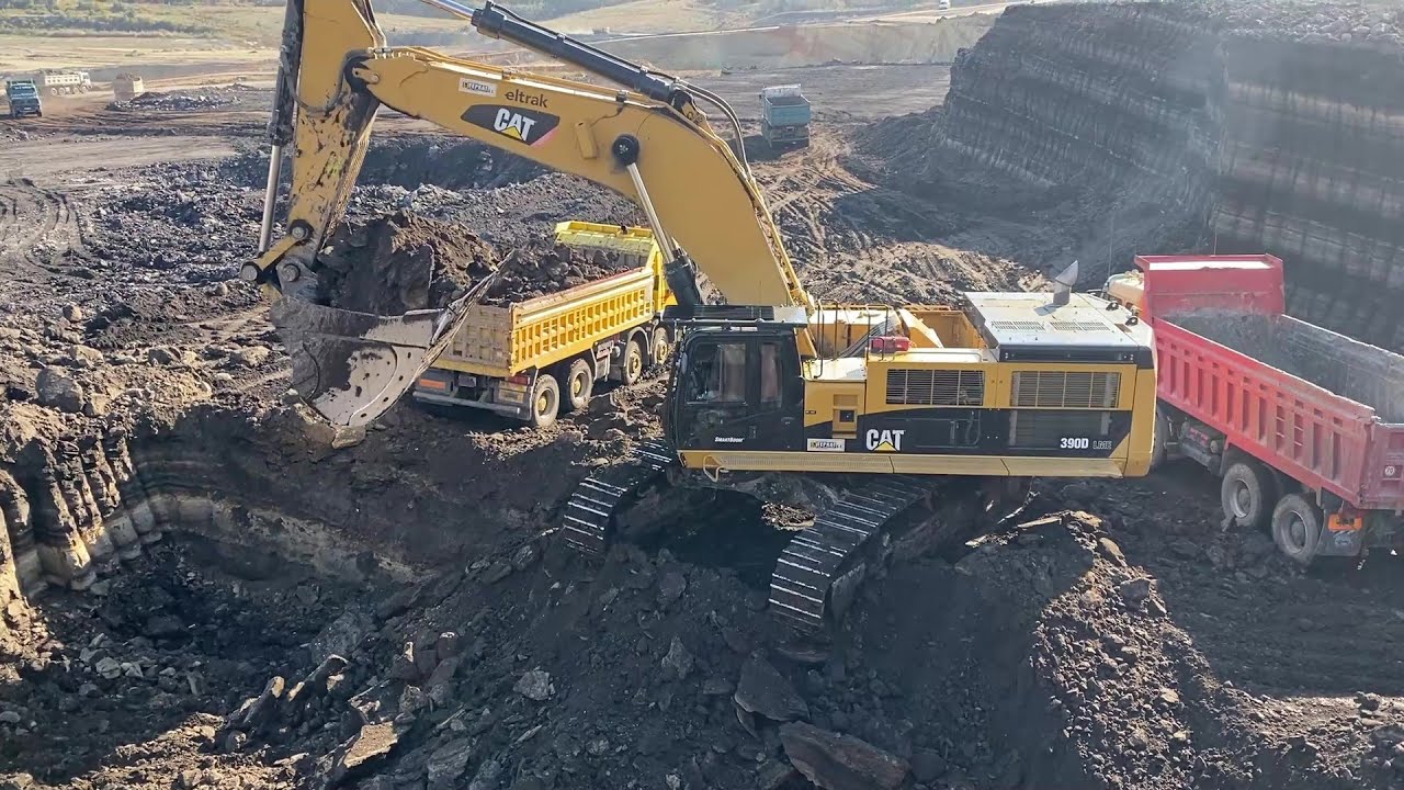 Caterpillar 390D Excavator Loading 4 Axle Mercedes & MAN Trucks With Two Passes - Interkat SA