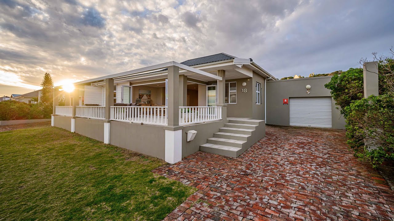 18 Marine Drive, Schoenmakerskop