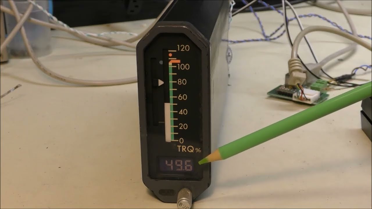 LDM #440: Fokker F50 Torque Indicator: teardown, reverse engineering and test