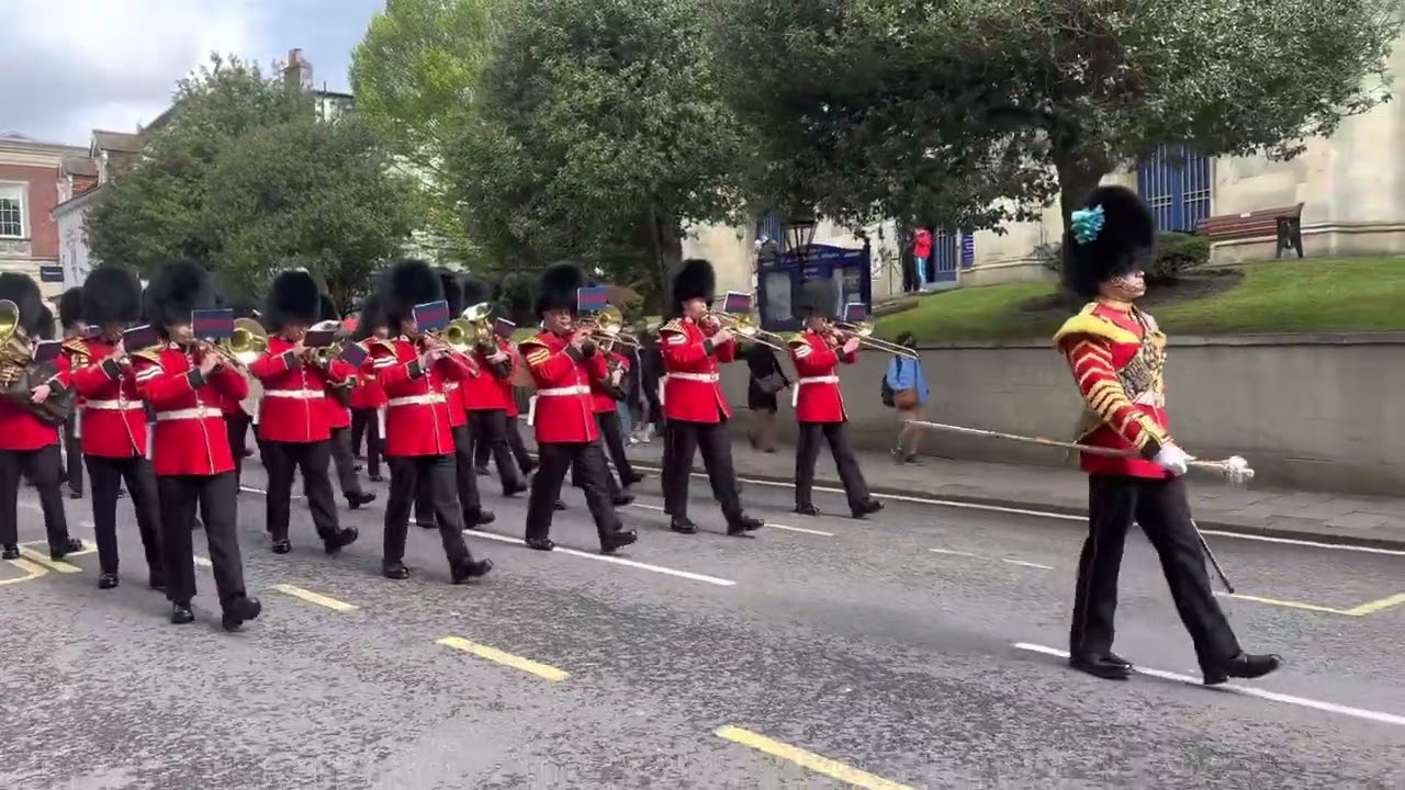 Band of the Scots Guards Return to Barracks
