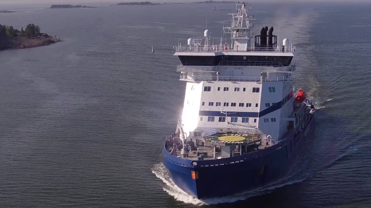 Building of icebreaker Polaris