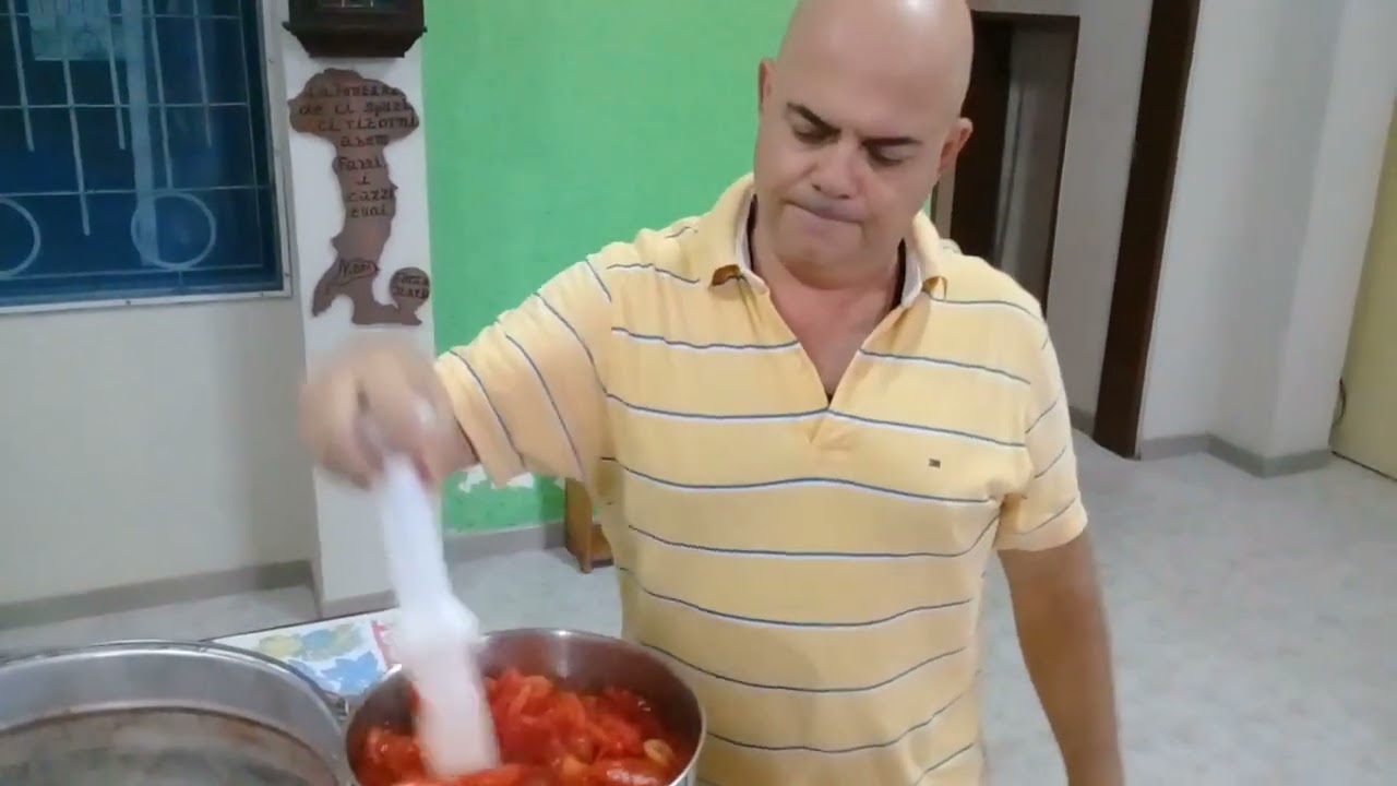 SALSA DE TOMATE [HECHA EN CASA]  LA RICETTA DELLA NONNA