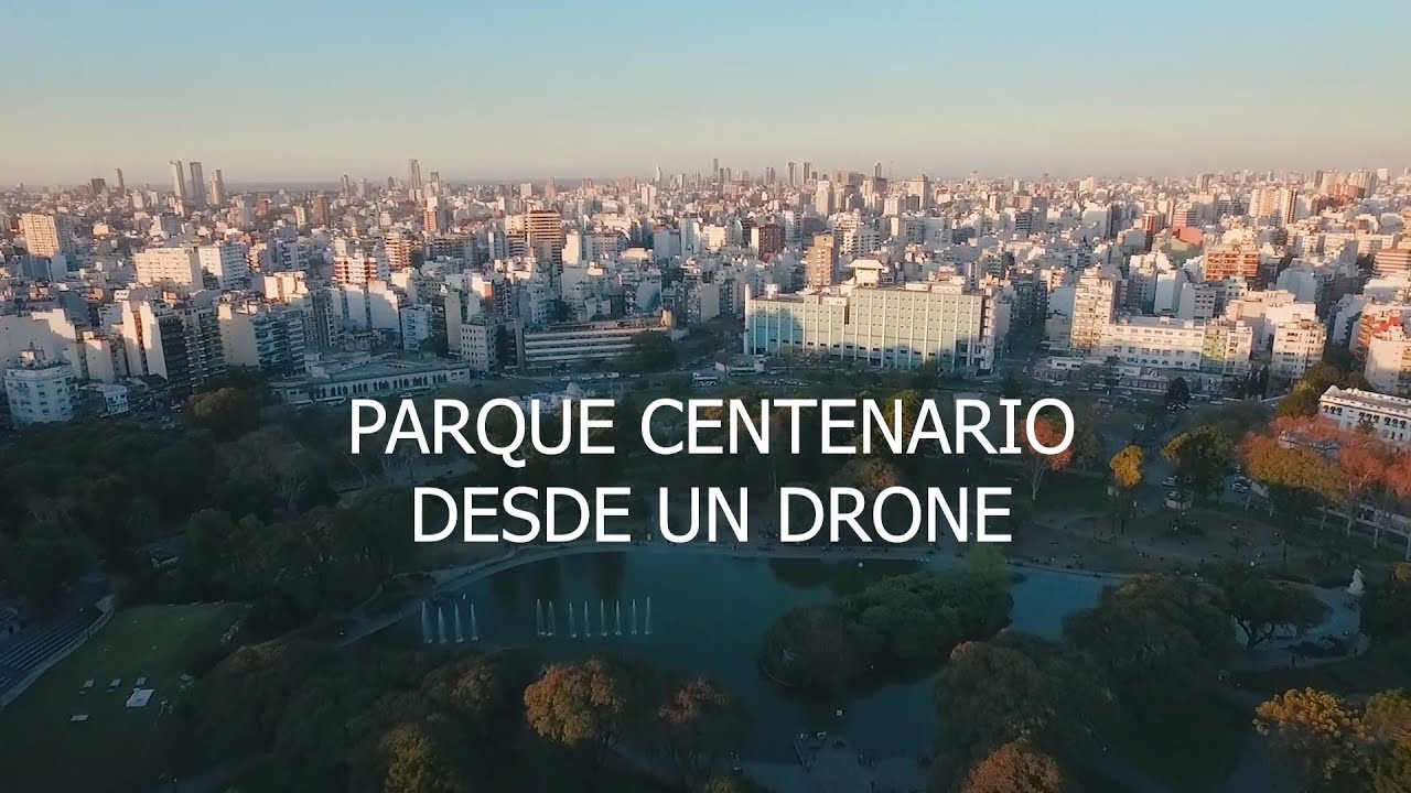 Parque Centenario desde un drone Argentina