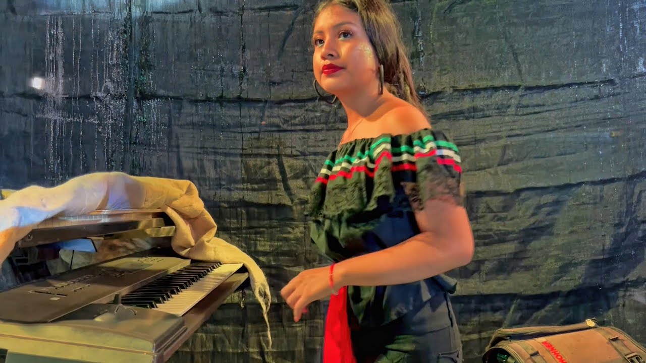 MARI CRUZ - LAS SEGUIDORAS DEL PATRÓN // VIDEO EN VIVO 4K 2023.