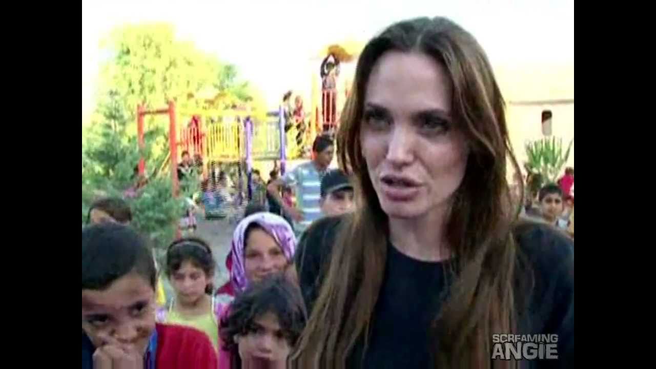 Angelina Jolie Meets Syrian Refugees