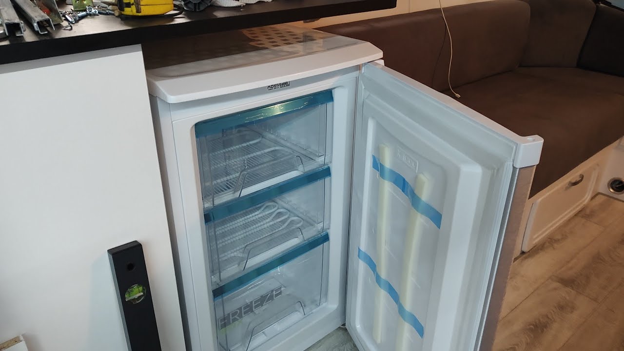 #21 Lod&oacute;wka kompresorowa ABeM -  montaż