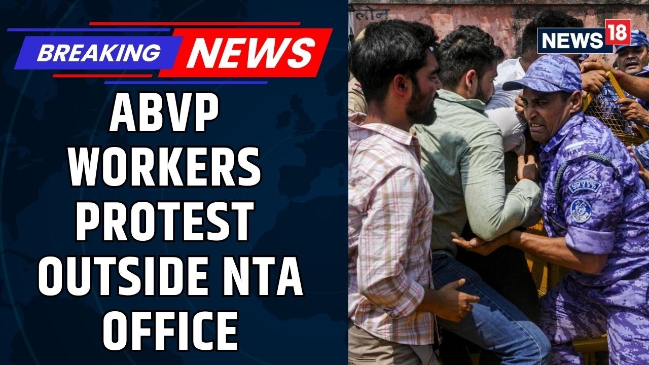 ABVP Workers Protest Outside NTA Office Amid NEET UG Examination Row | Neet 2026 Paper Leak | News18