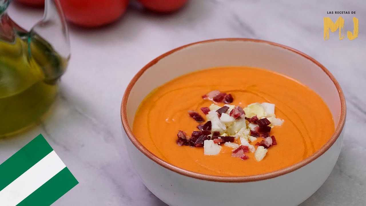 Salmorejo cordobés con pan de telera casero ¡El auténtico!