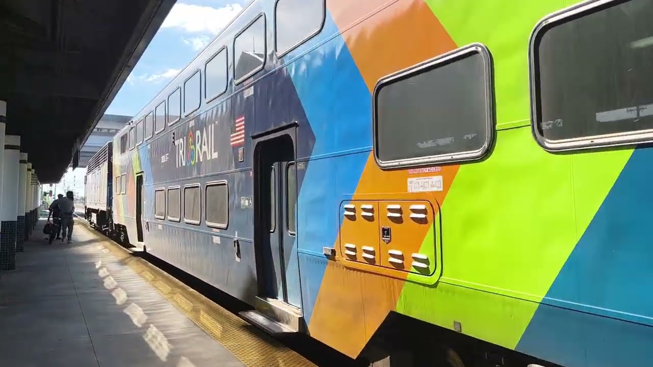 Tri rail: Metrorail transfer station to Lake Worth Station (Full ride)