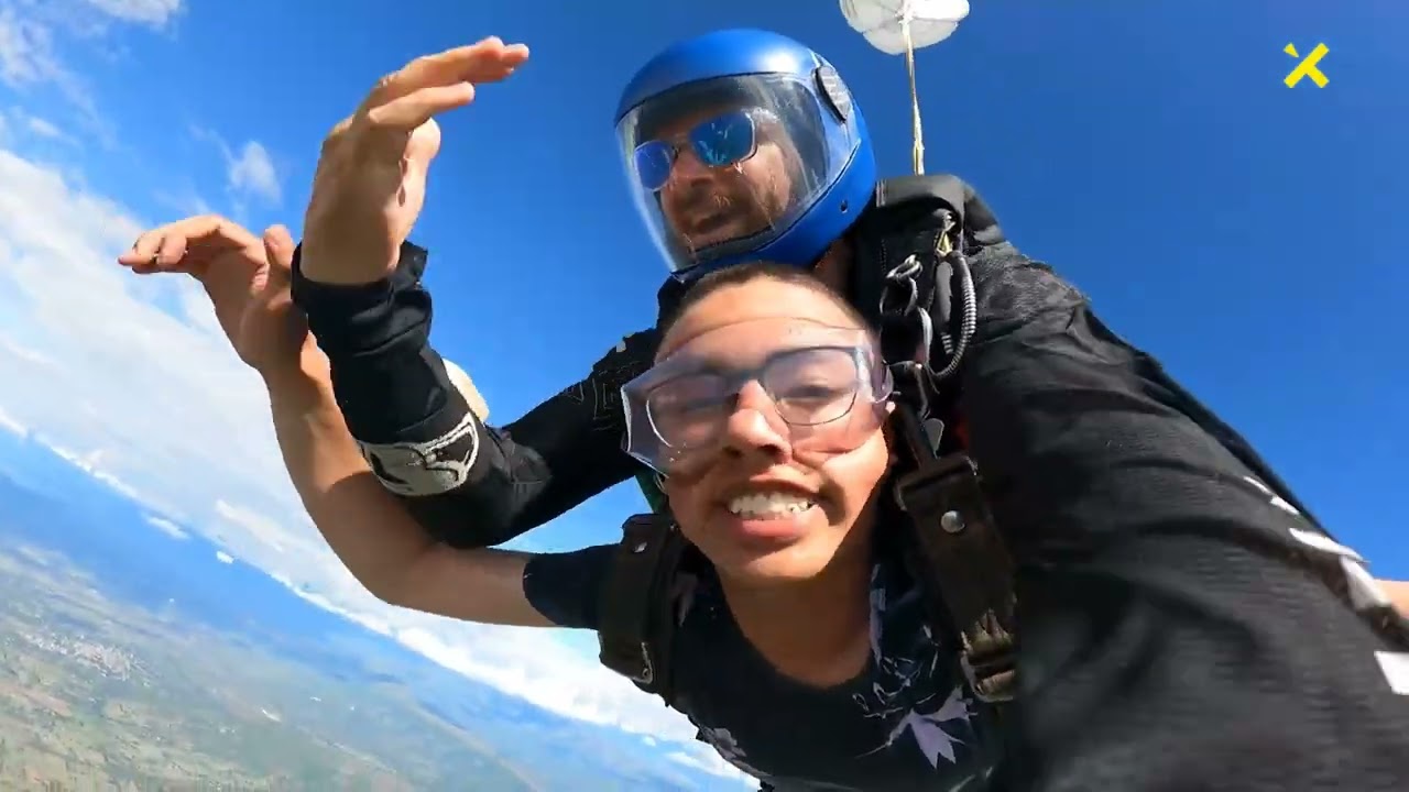 #johngomezh1: Salto tandem o Paracaídas Juan Pablo en Ricaurte Cundinamarca Xielo Octubre 2022