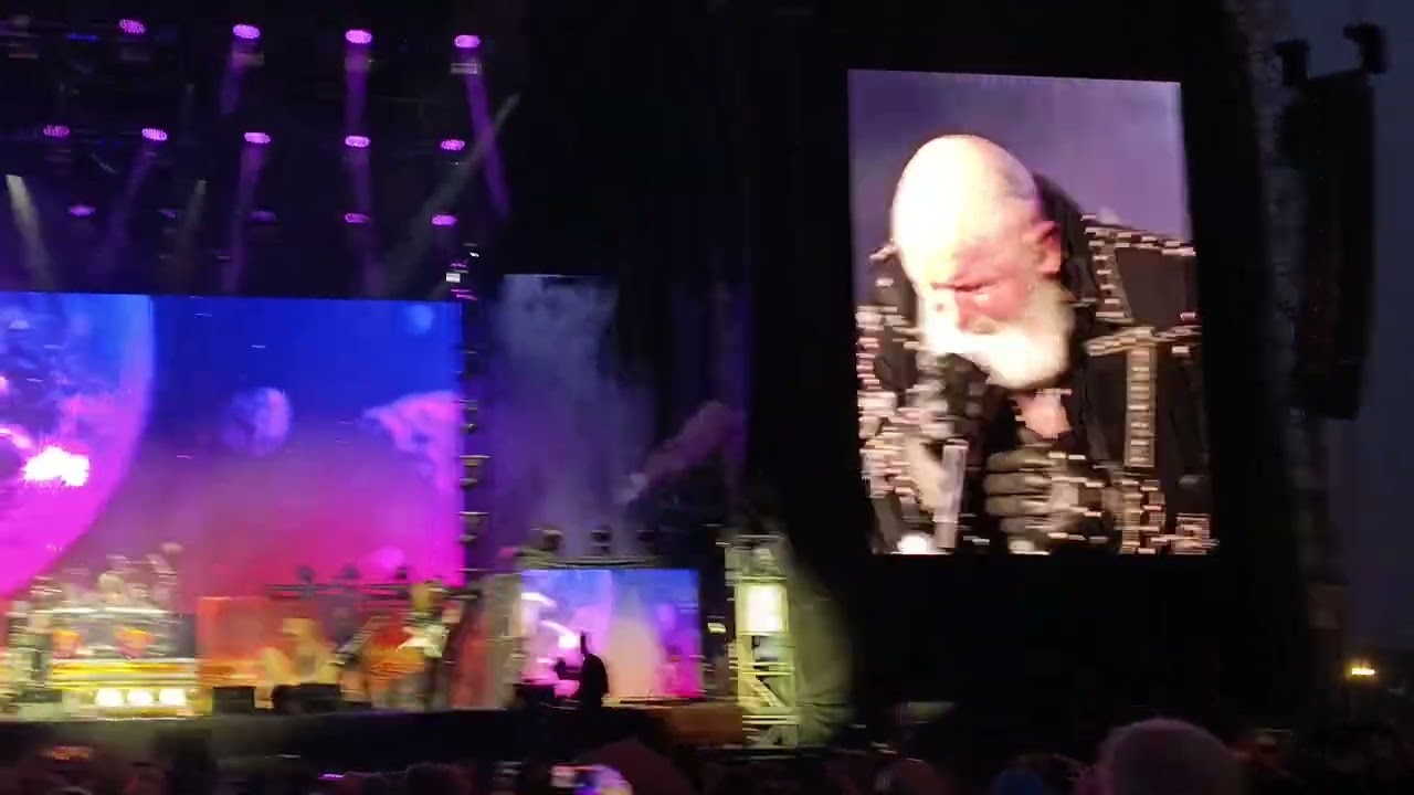 Judas priest- painkiller- live bad vilbel