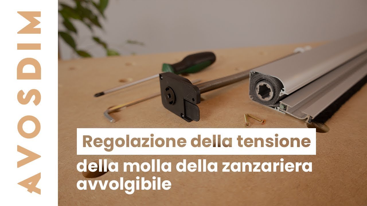 Come regolare la tensione della molla della tenda a rullo?