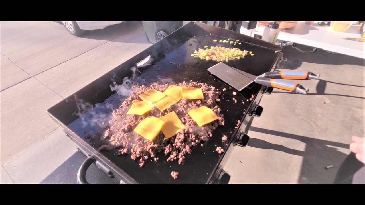 BLACKSTONE GROUND BEEF PHILLY CHEESESTEAK