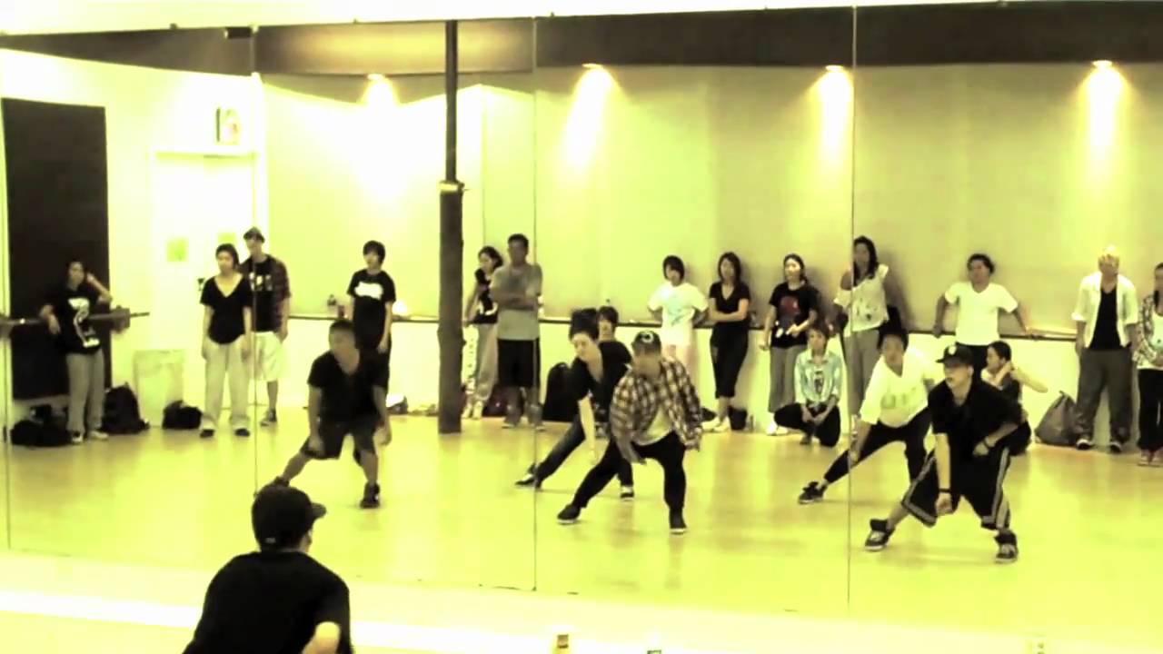 April  - Show It