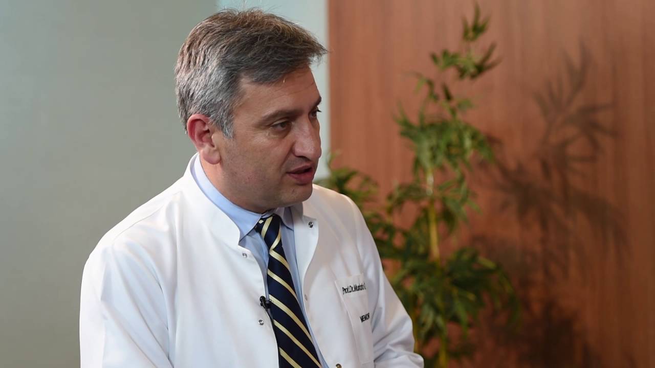 Erken Evre ve Metastatik Meme Kanserinde Hormonal Tedavi Nasıl Yapılır? Prof. Dr. Mustafa Özdoğan