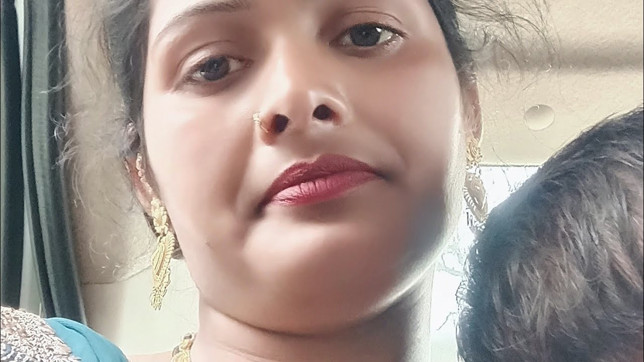 aarti  is live!