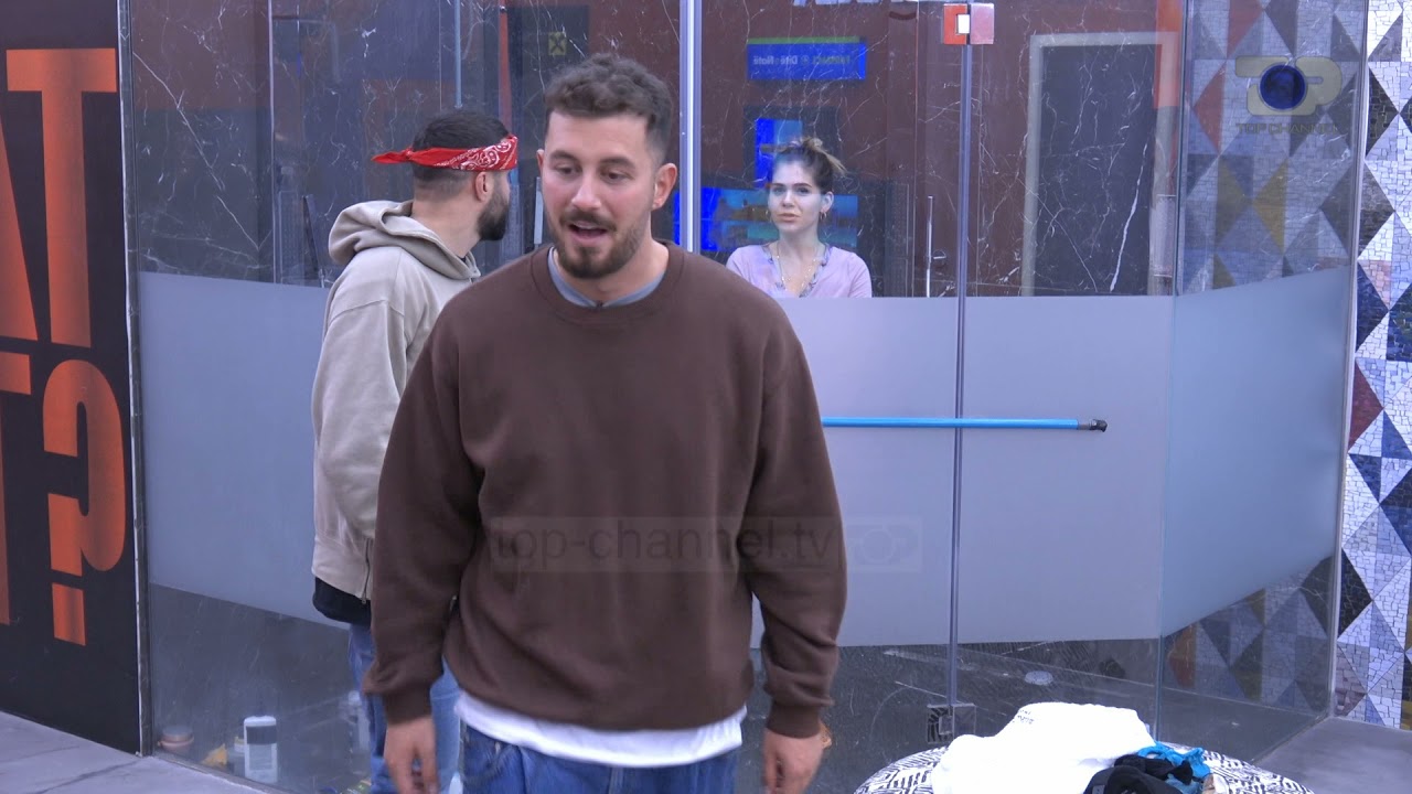 Vazhdojnë rrengjet/Donaldi dhe Pajtimi mbyllin Sarën në dush - Big Brother Albania Vip