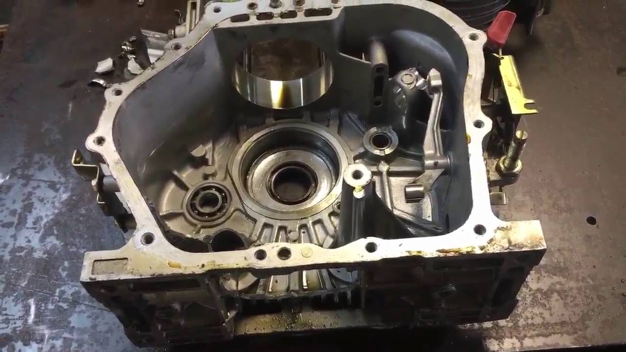 Ремонт дизельного генератора Hyundai DHY 8000 LE (Вылетел вал)