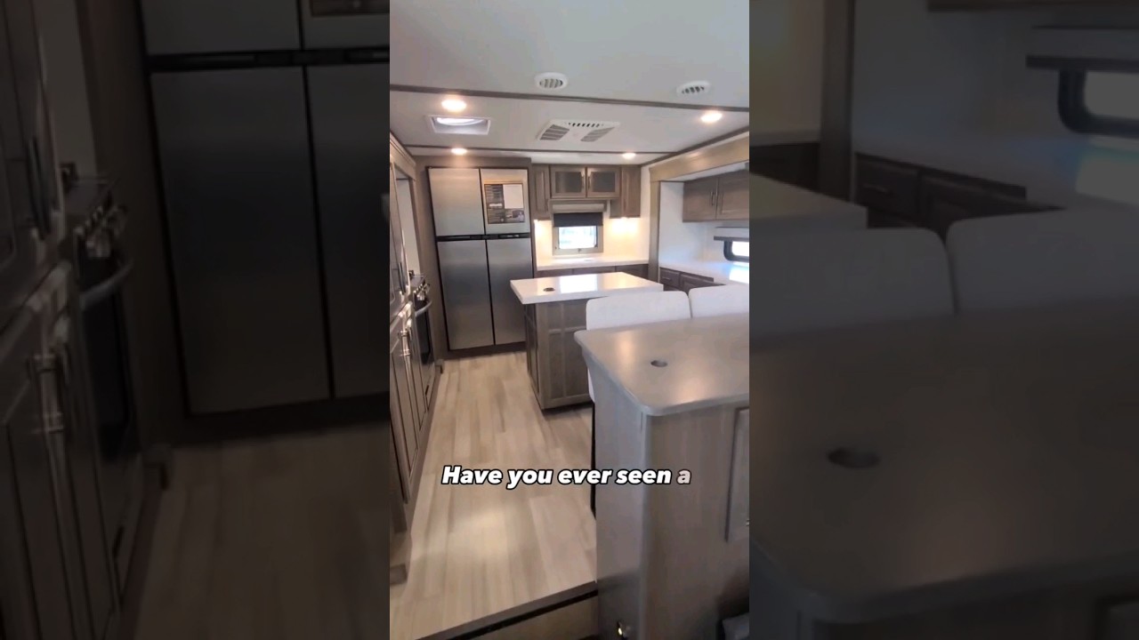Grand design Solitude 390RK Fifth wheel🍳👩&zwj;🍳 Have you ever seen a kitchen this big in a RV?#rvlife
