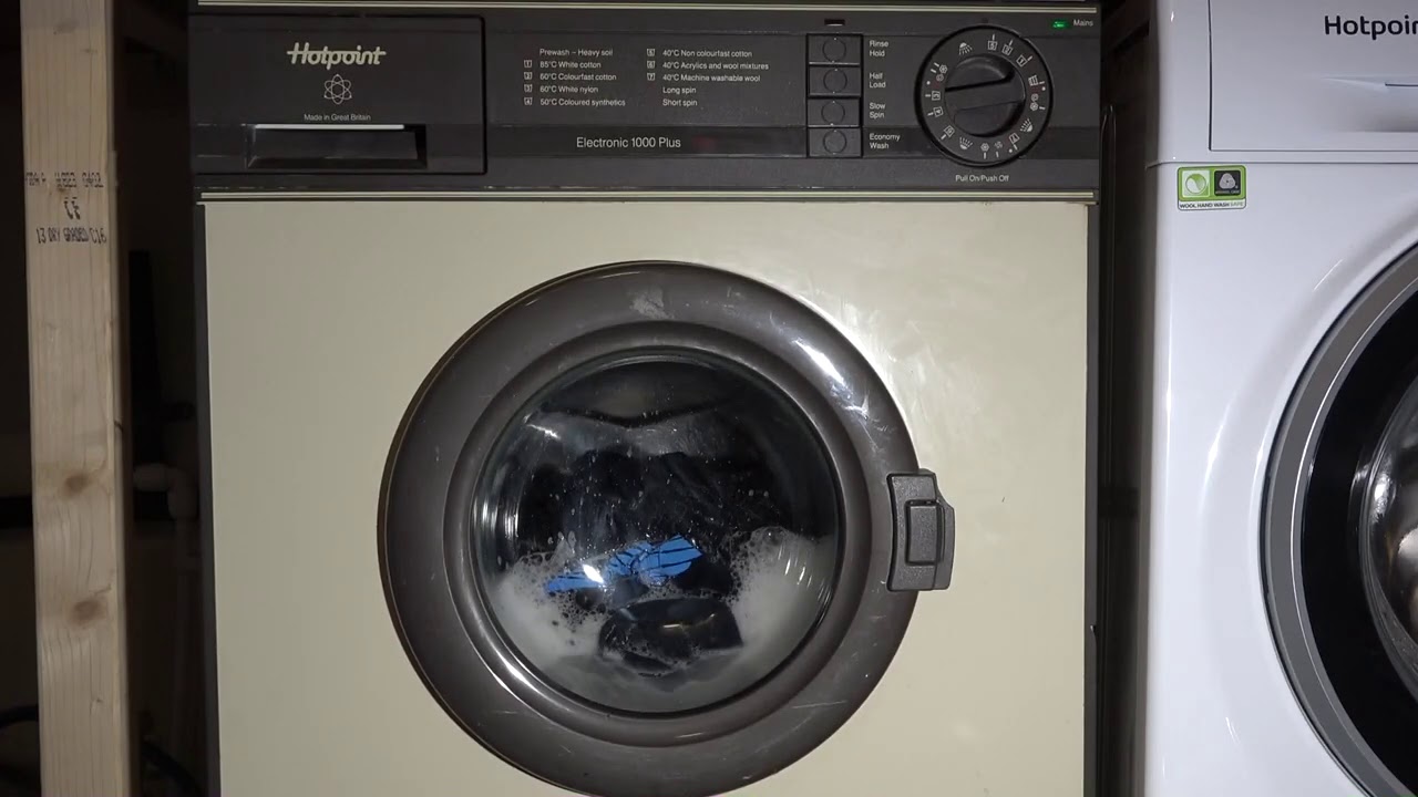 Hotpoint 9530 : non colourfast 40'c + slow spin