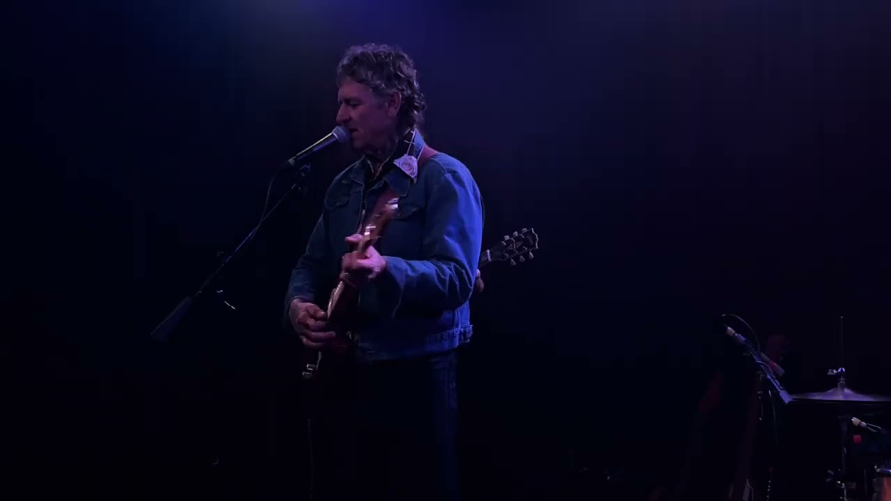 Eric Lindell - If I’m Dreaming Let Me Dream / Why Must I Cry  - NYE -  Hopmonk Tavern Sebastopol, CA