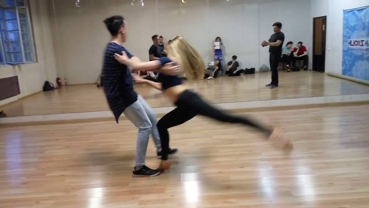 Carlos Oliveira & Anastasia - Brazilian zouk demo in St. Petersburg