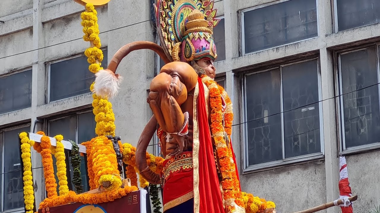 Lord Hanuman Scene in Pune Ganpati Visarjan Miravnuk 2022