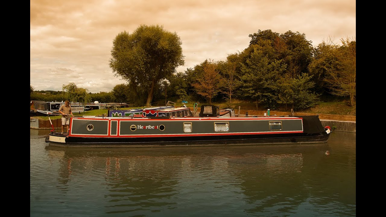 SOLD Heartbeat - 60ft 1992 trad with vintage Lister HR2 engine