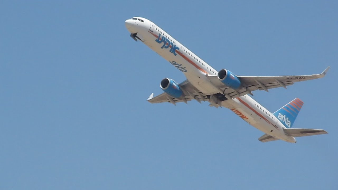 Planes Take Off Ben Gurion Airport Israel | המראות מנמל תעופה בן-גוריון 3.8.2013