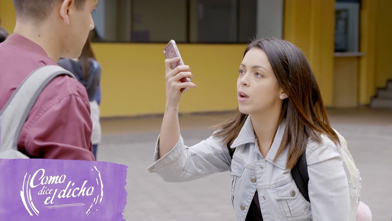 Tania cela por todo a Uriel | Como dice el dicho 1/2 | Tan poco el amor...