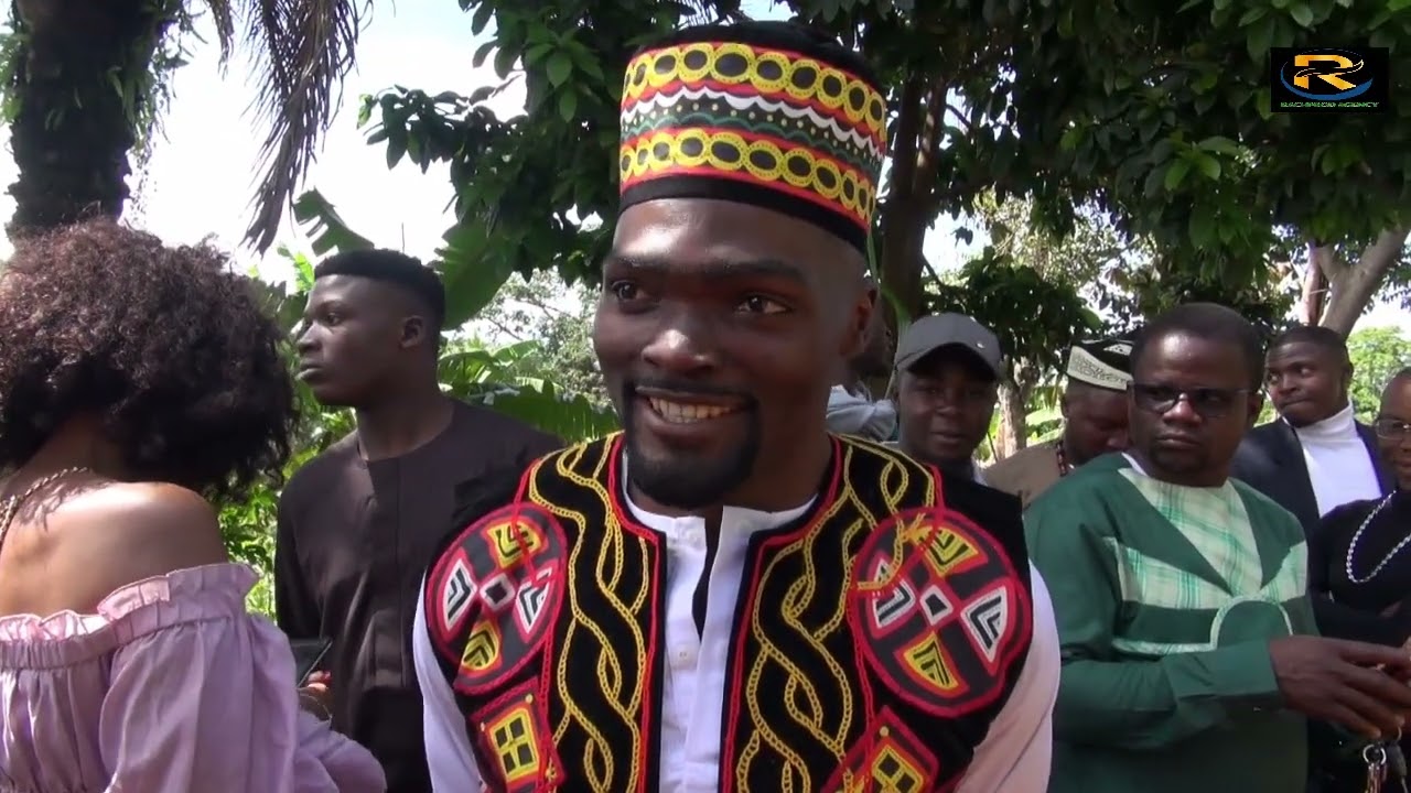 Mariage coutumier à Mbouda dans les Bamboutos à l'ouest du Cameroun.