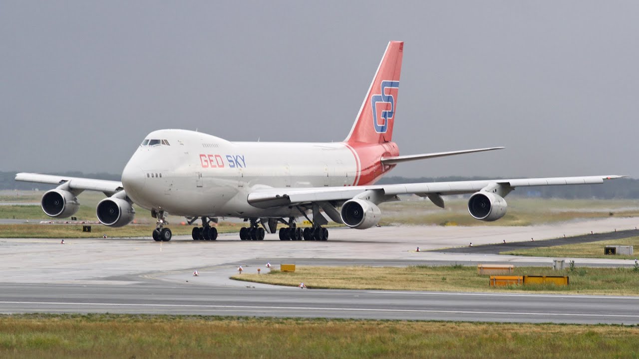 (4K) CLASSIC GeoSky Boeing 747-200 at Frankfurt Airport