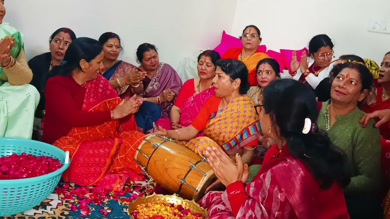 सांची कहू तेरा सारे जगत में देखा अनोखा दरबार अम्बे।।
