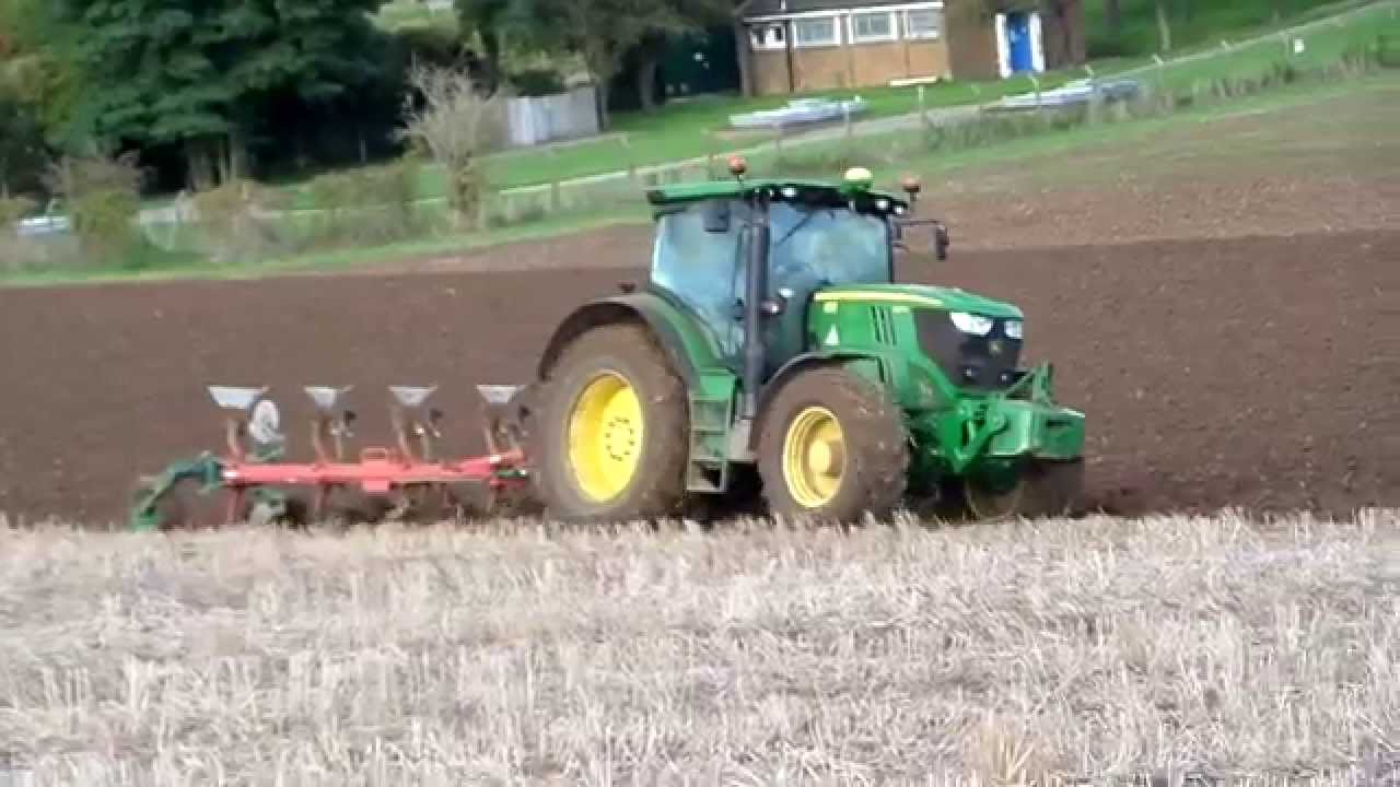 John Deere 6170R With Kverneland Ploughing