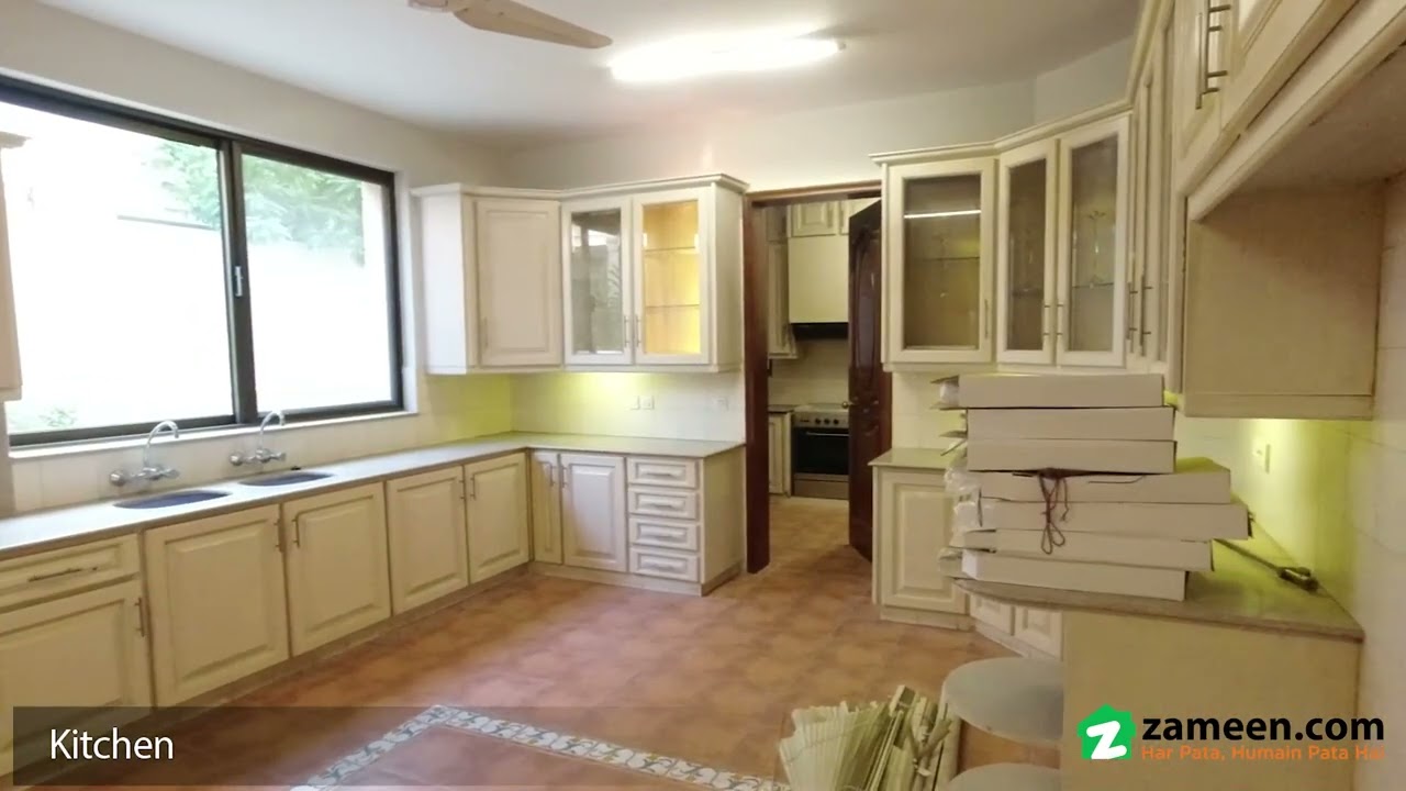 4 KANAL HOUSE FOR RENT IN F-6 ISLAMABAD