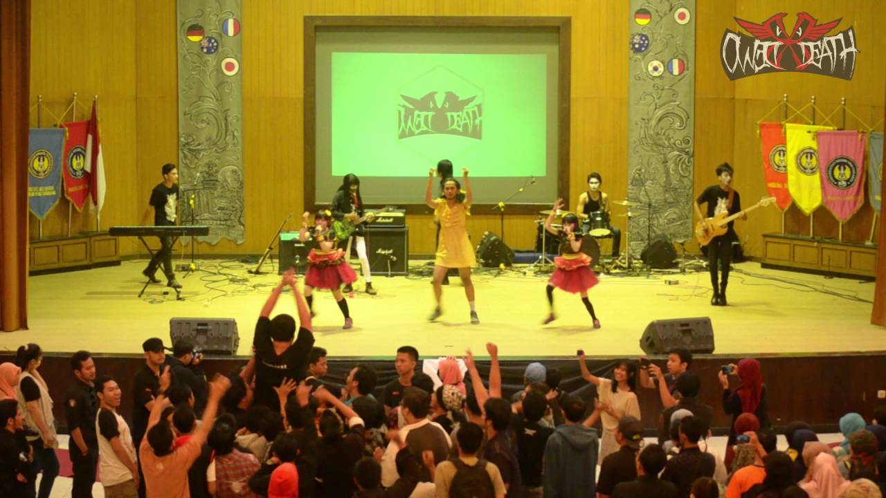 Dewo X Death ft Beatmetal Project - Nippon Manju (Ladybaby Cover) at Safel UNY 2016