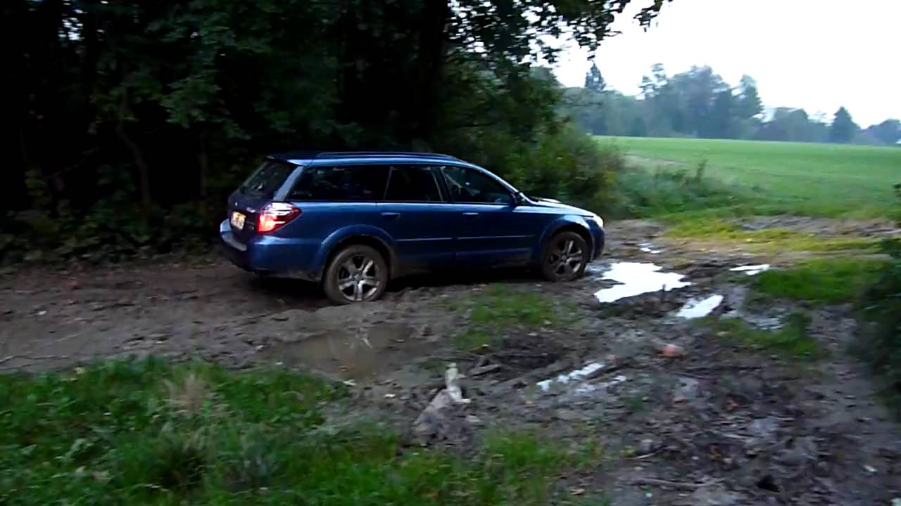 Subaru Outback - mud test