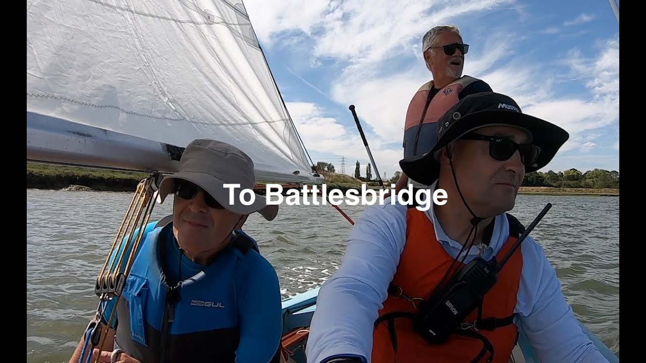 Sailing a Wayfarer Dinghy to Battlesbridge