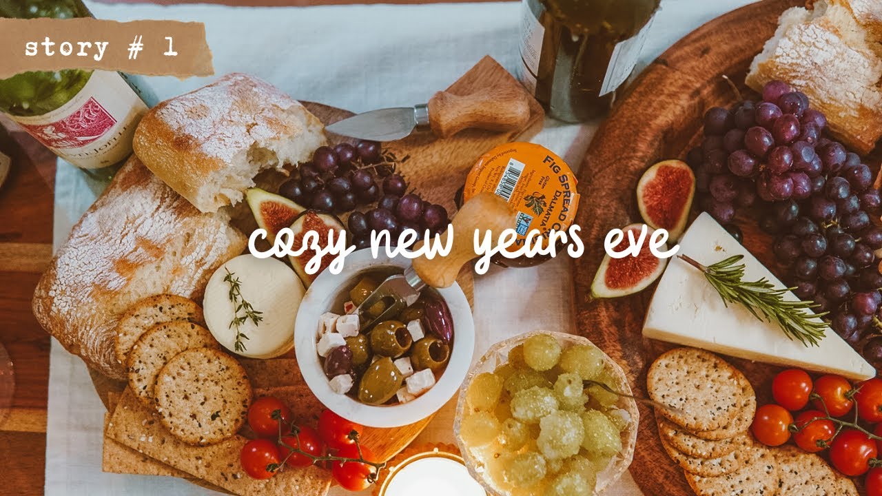 ✨Cozy NEW YEARS EVE at Home | Vegetarian Charcuterie Board