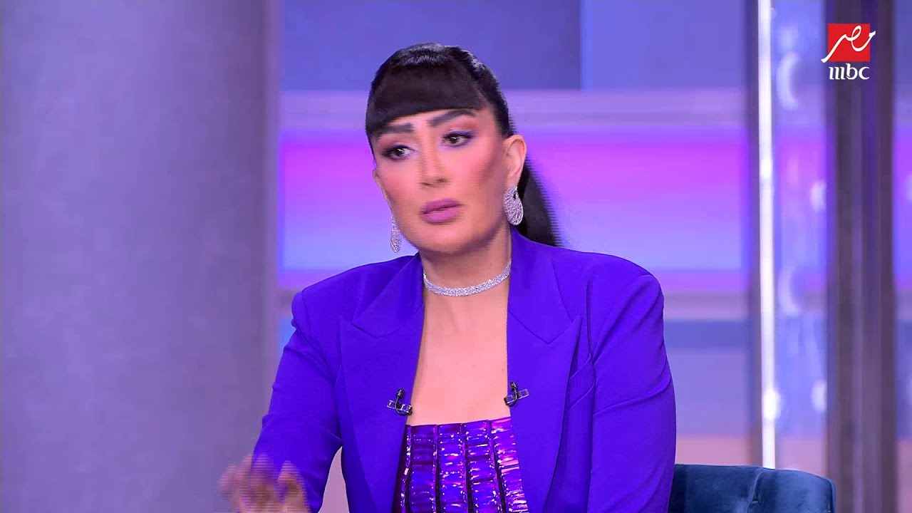 غادة عبدالرزاق تفجر مفاجأة: أنا بتعالج عند دكتور نفسي