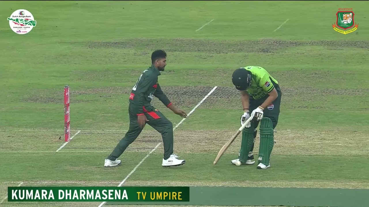 Mehidy Hasan Miraz removes Salman Agha. ⚡🏏 #BCB #Cricket #Bangladesh #Pakistan #ODI